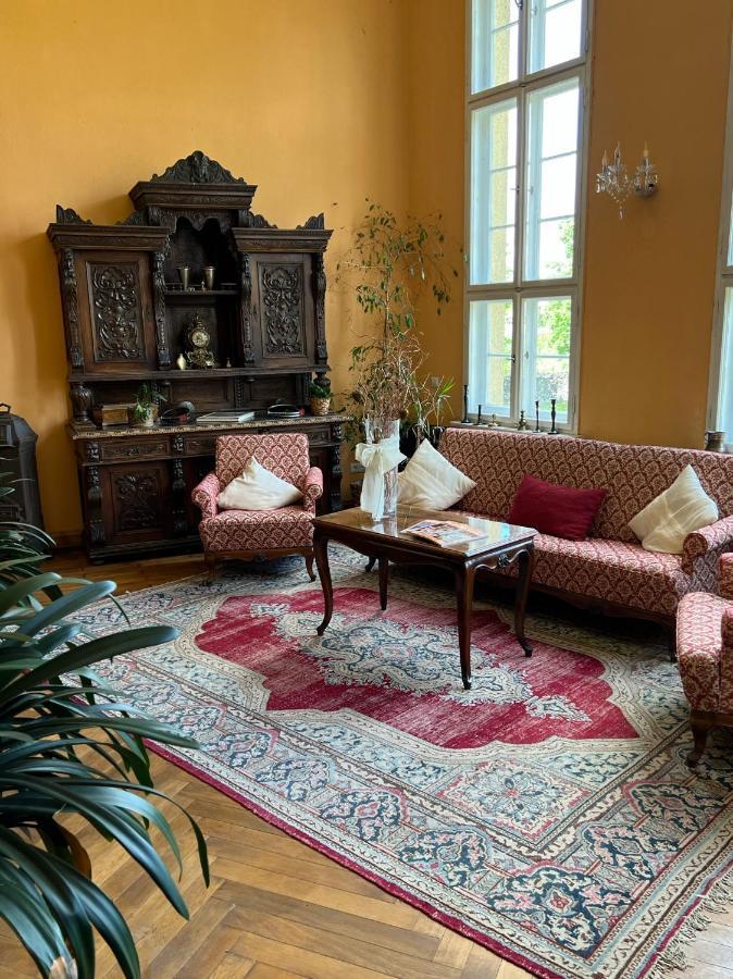 Schloss Grabow, Resting Place & A Luxury Piano Collection Resort, Prignitz Brandenburg Grabow  Экстерьер фото