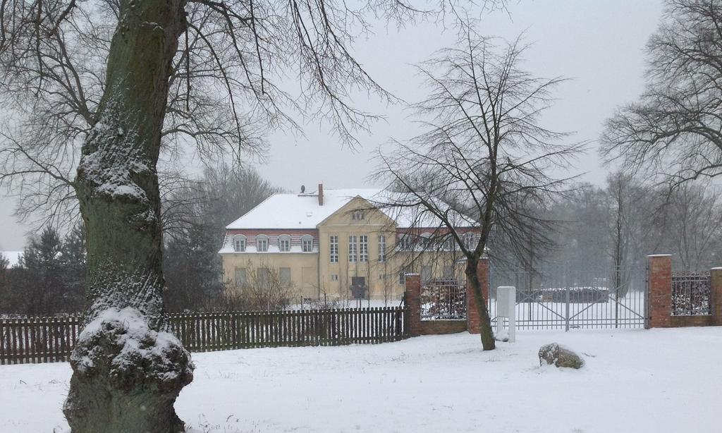 Schloss Grabow, Resting Place & A Luxury Piano Collection Resort, Prignitz Brandenburg Grabow  Экстерьер фото